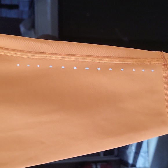 "Swift speed high rise tight" Leggings By "Lululemon" 🤎 - Picture 9 of 16